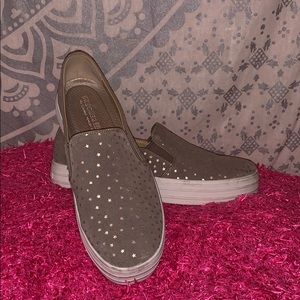 Skecher Street w/ Air Cooled Memory Foam